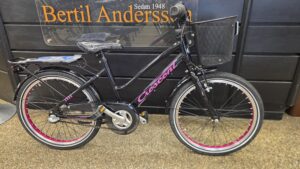 #14 CRESCENT SAGA 20" SVART