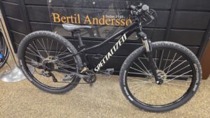 #51 SPECIALIZED ROCKHOPPER