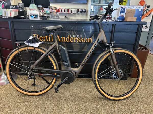 #13 Scott E-Sub unisex 28" 8vxl El-Cykel (L)